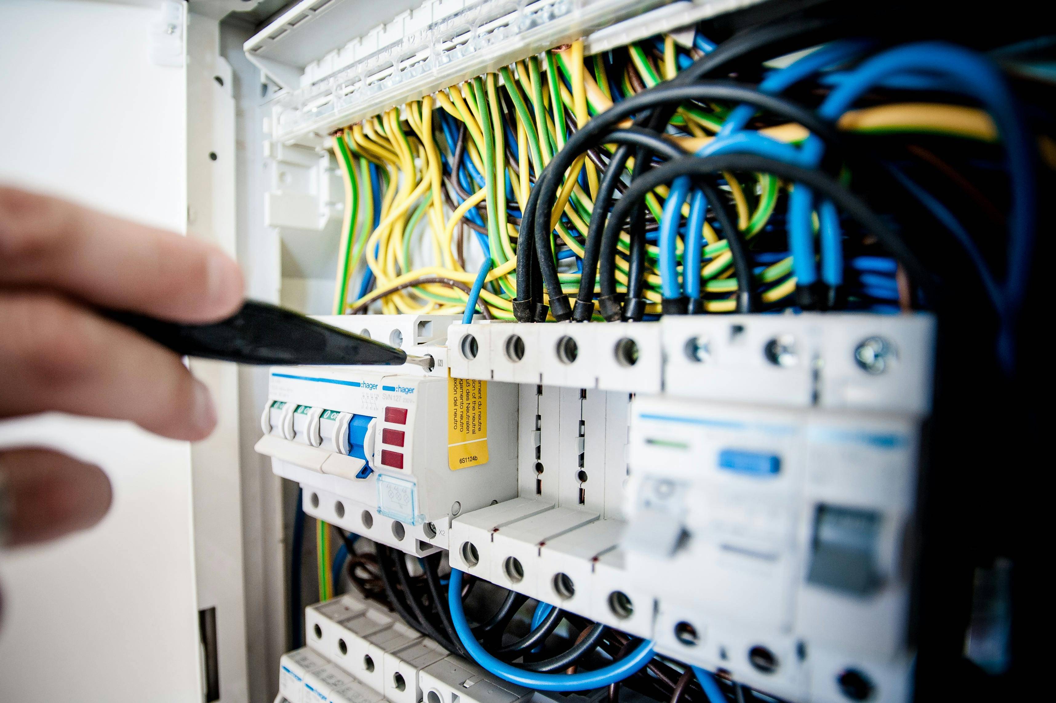 Elektrické inštalácie a dátové siete